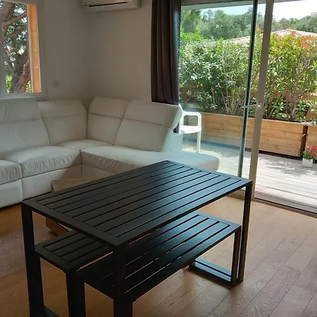 Cosy Cocoon With Balcony Close To The Sea Porto-Vecchio (Corsica)